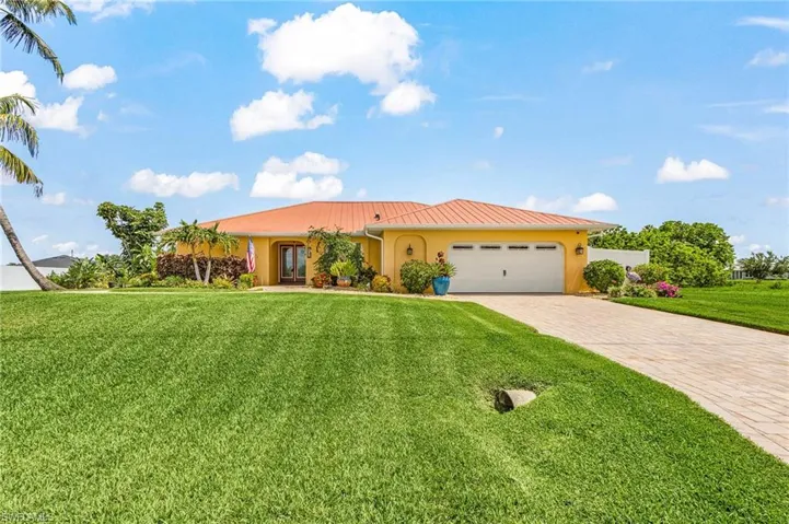 1205 Ne 11th Ter, Cape Coral, Florida 33909