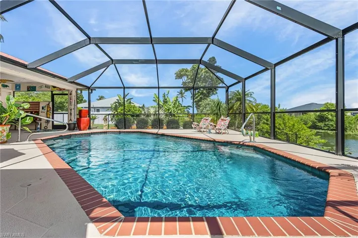 1205 Ne 11th Ter, Cape Coral, Florida 33909