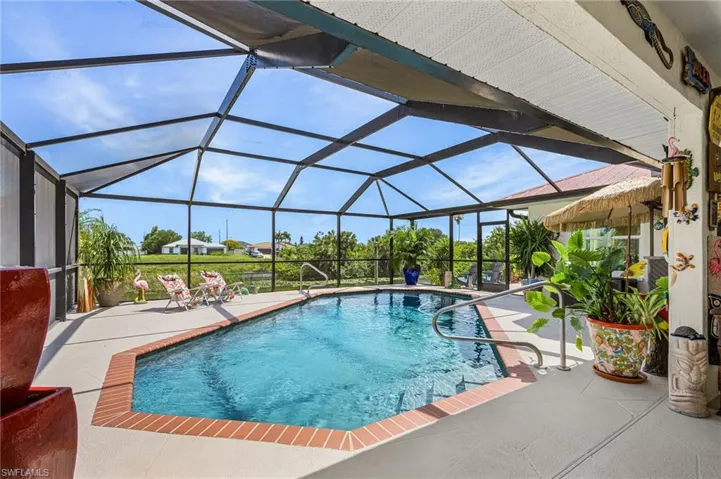 1205 Ne 11th Ter, Cape Coral, Florida 33909