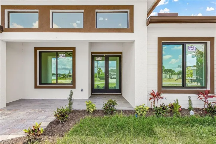 324 NE 15th  ST, Cape Coral, FL 33909