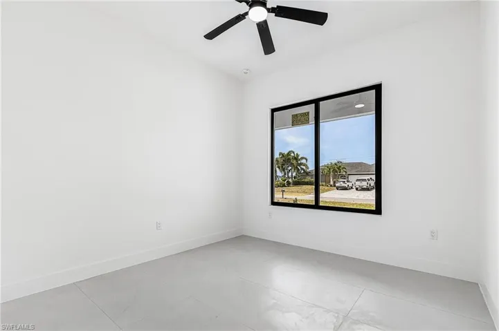324 NE 15th  ST, Cape Coral, FL 33909