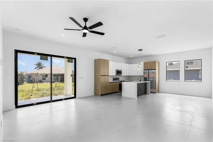 324 NE 15th  ST, Cape Coral, FL 33909