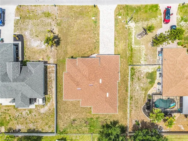 324 NE 15th  ST, Cape Coral, FL 33909