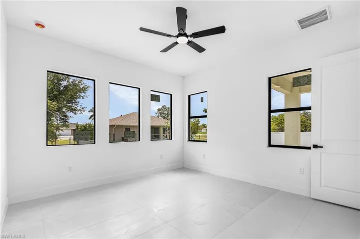 324 NE 15th  ST, Cape Coral, FL 33909