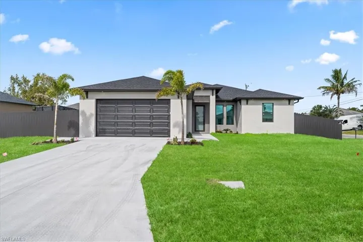 1420 Ne 12th Pl, Cape Coral, Florida 33909