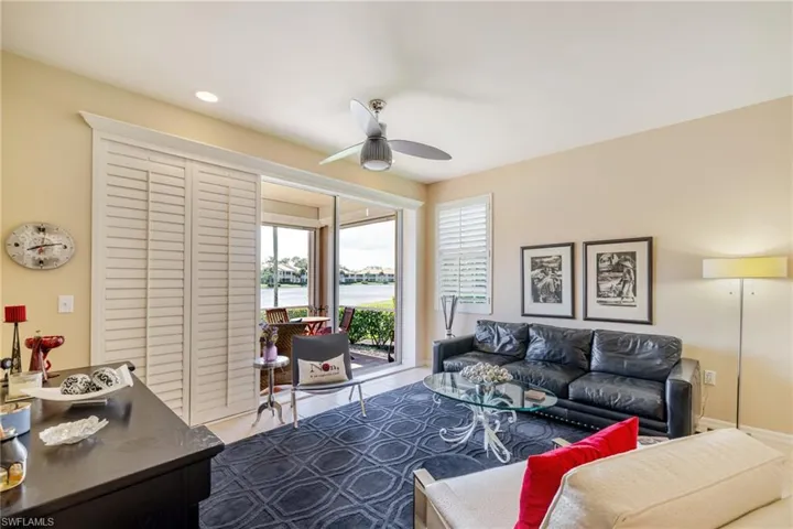 6225  Wilshire Pines  CIR, Naples, FL 34109