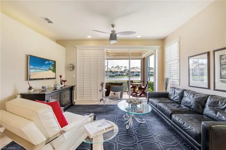 6225  Wilshire Pines  CIR, Naples, FL 34109