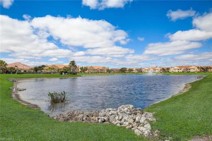 1854  Concordia Lake  CIR, Cape Coral, FL 33909