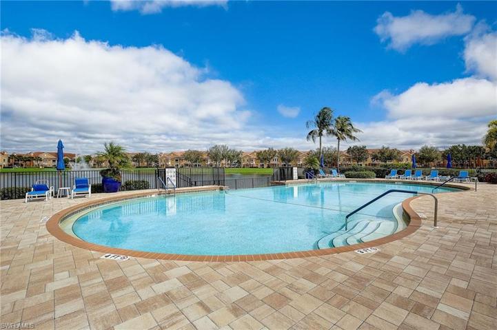 1854  Concordia Lake  CIR, Cape Coral, FL 33909