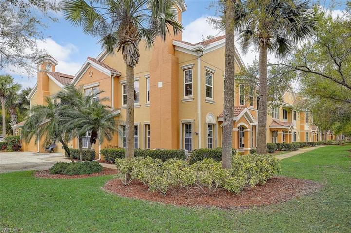1854  Concordia Lake  CIR, Cape Coral, FL 33909