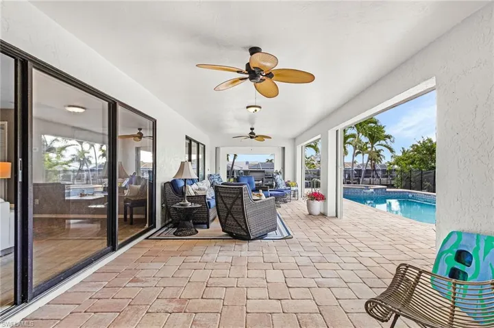 2805 8th Ave, St. James City, Florida 33956