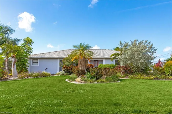 2805 8th Ave, St. James City, Florida 33956