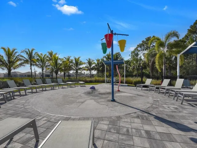 children's splash pad
