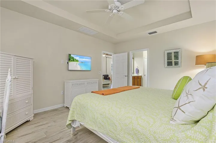 7175  Live Oak  DR, Naples, FL 34114