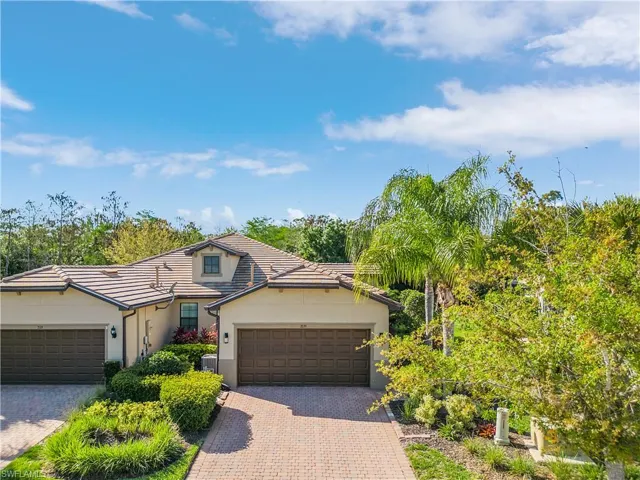 7175  Live Oak  DR, Naples, FL 34114