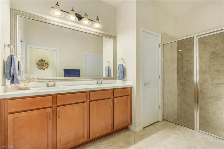 7175  Live Oak  DR, Naples, FL 34114