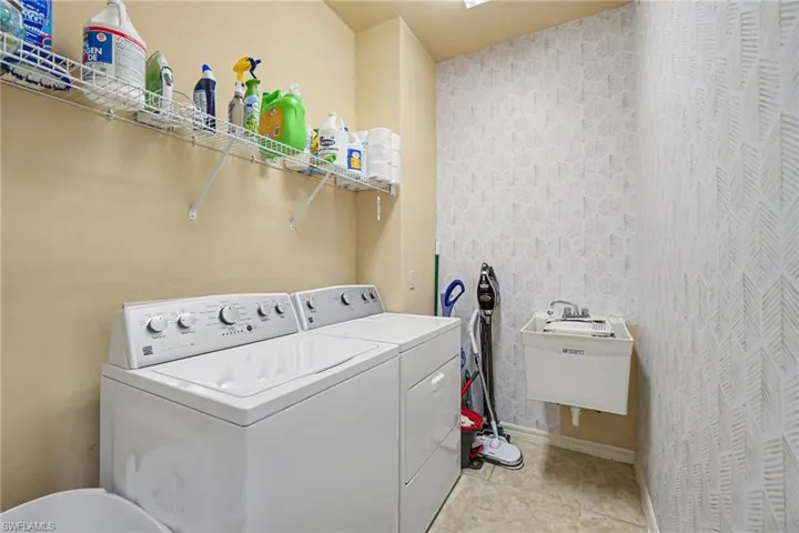 3420 Crosswater Dr, North Fort Myers, Florida 33917