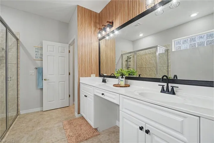 3420 Crosswater Dr, North Fort Myers, Florida 33917