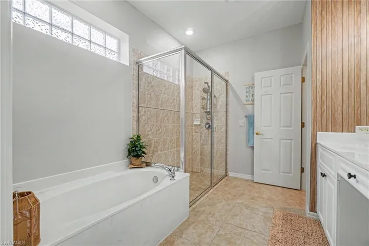 3420 Crosswater Dr, North Fort Myers, Florida 33917
