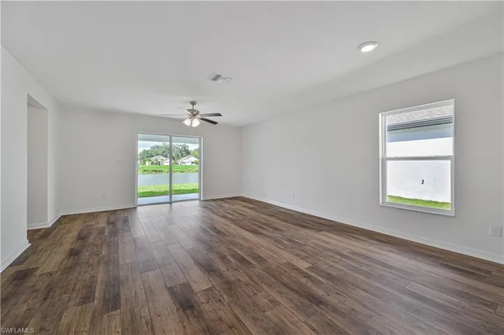 1441  Bush W ST, Immokalee, FL 34142