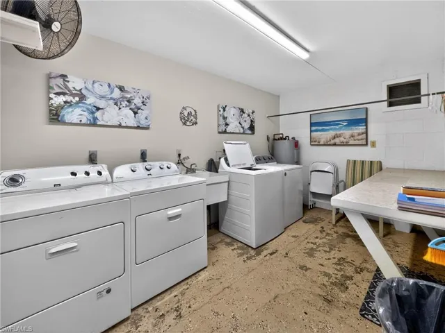 1624 Pine Valley Dr 218, Fort Myers, Florida 33907