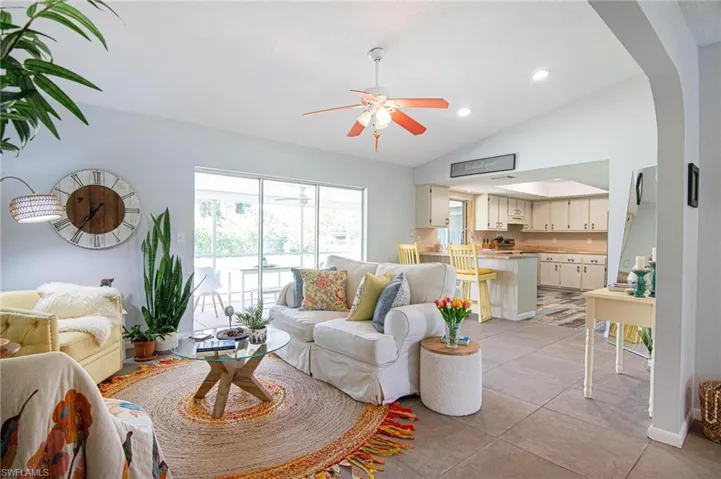 926 Se 26th Ter, Cape Coral, Florida 33904