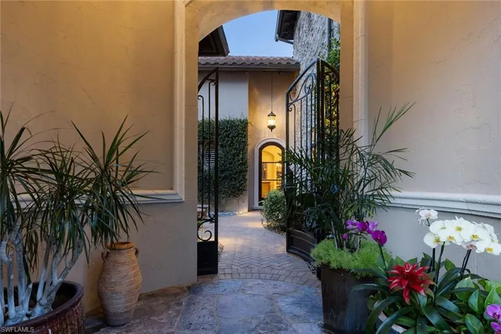17260 Germano Ct, Naples, Florida 34110