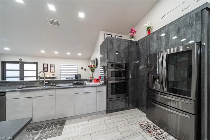 222 Ne 22nd Ave, Cape Coral, Florida 33909