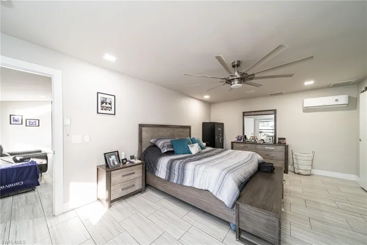 222 Ne 22nd Ave, Cape Coral, Florida 33909