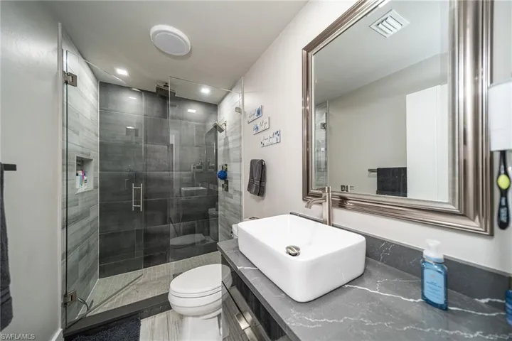 222 Ne 22nd Ave, Cape Coral, Florida 33909