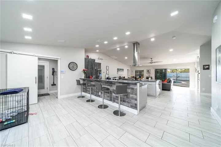 222 Ne 22nd Ave, Cape Coral, Florida 33909