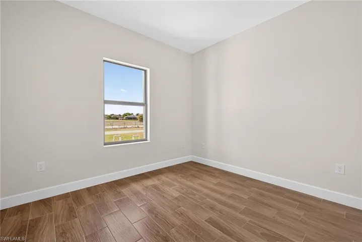 17-Guest Bedroom 1 - 1 of 2