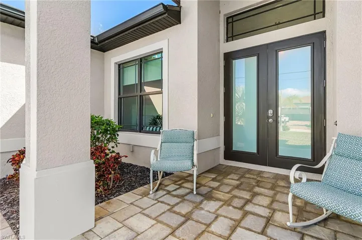 French Door entry