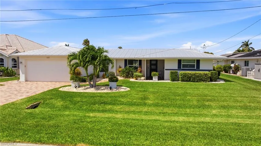 1717 Se 41st St, Cape Coral, Florida 33904