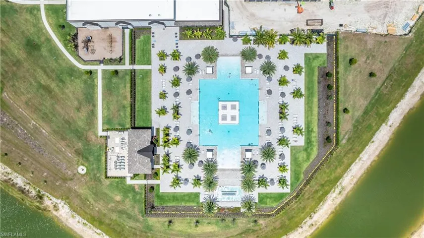 View of birds eye view of resort style pool
