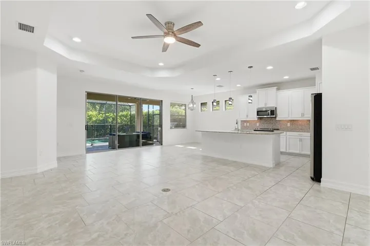 16329 Aberdeen Way, Naples, Florida 34110