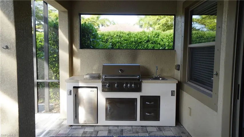 16329 Aberdeen Way, Naples, Florida 34110