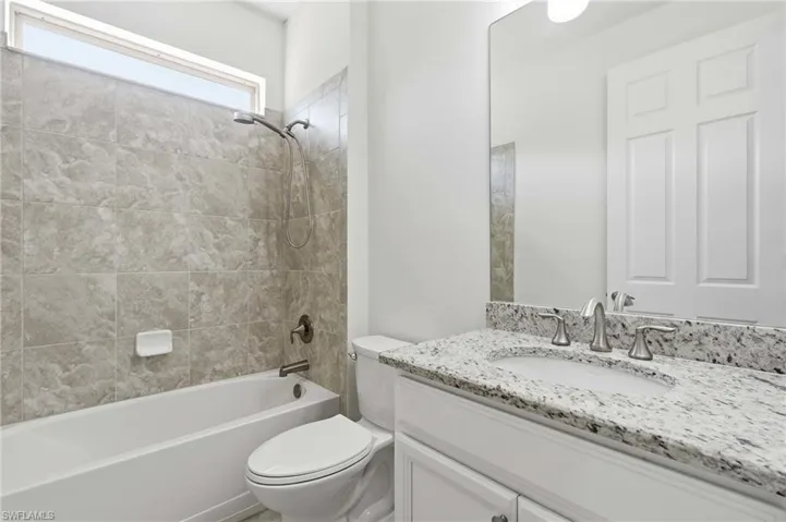 16329 Aberdeen Way, Naples, Florida 34110