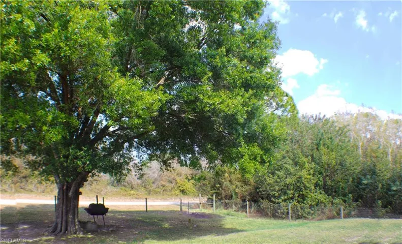 548 Bald Cypress Ave, Clewiston, Florida 33440