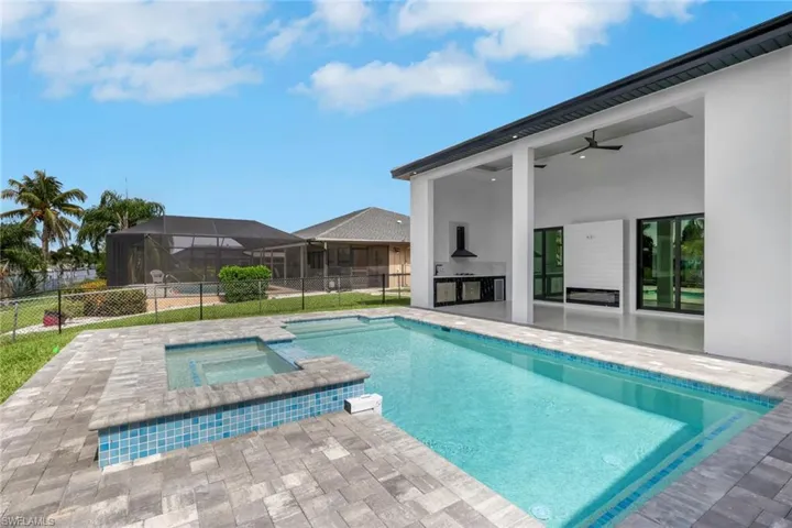 1323 Se 17th St, Cape Coral, Florida 33990