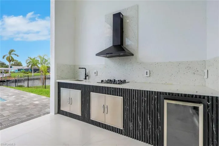 1323 Se 17th St, Cape Coral, Florida 33990