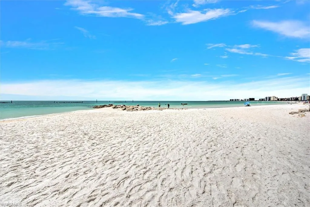 980 Cape Marco DR, Marco Island, FL 34145,225000258