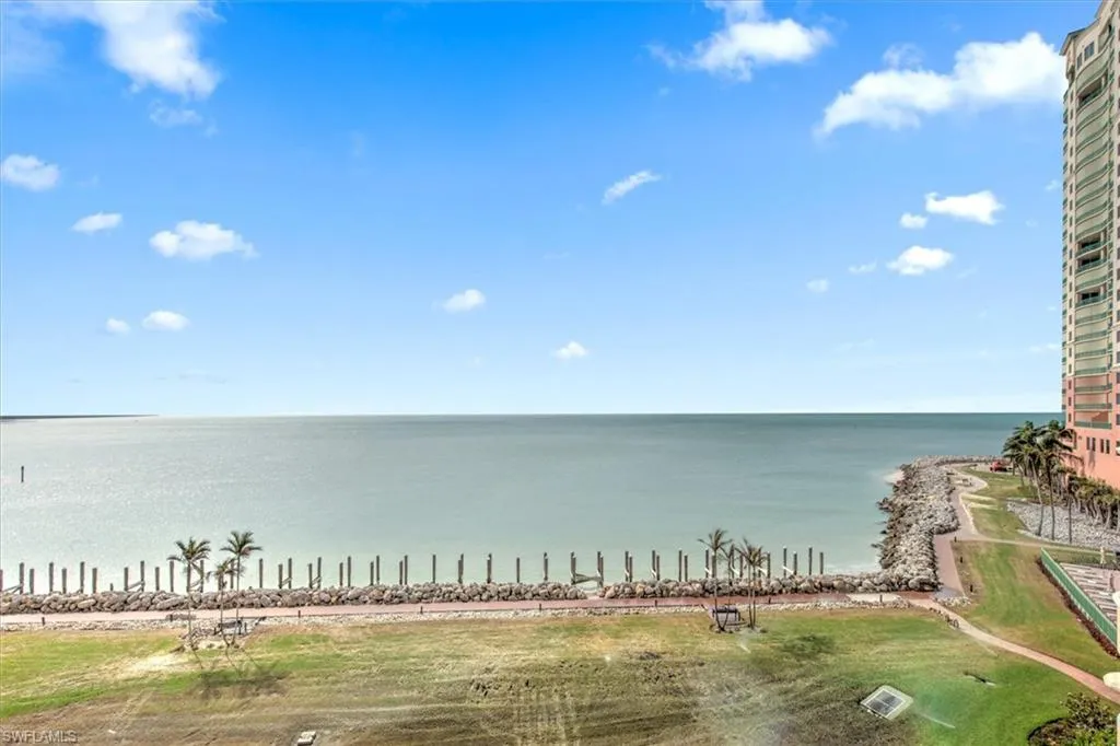 980 Cape Marco DR, Marco Island, FL 34145,225000258