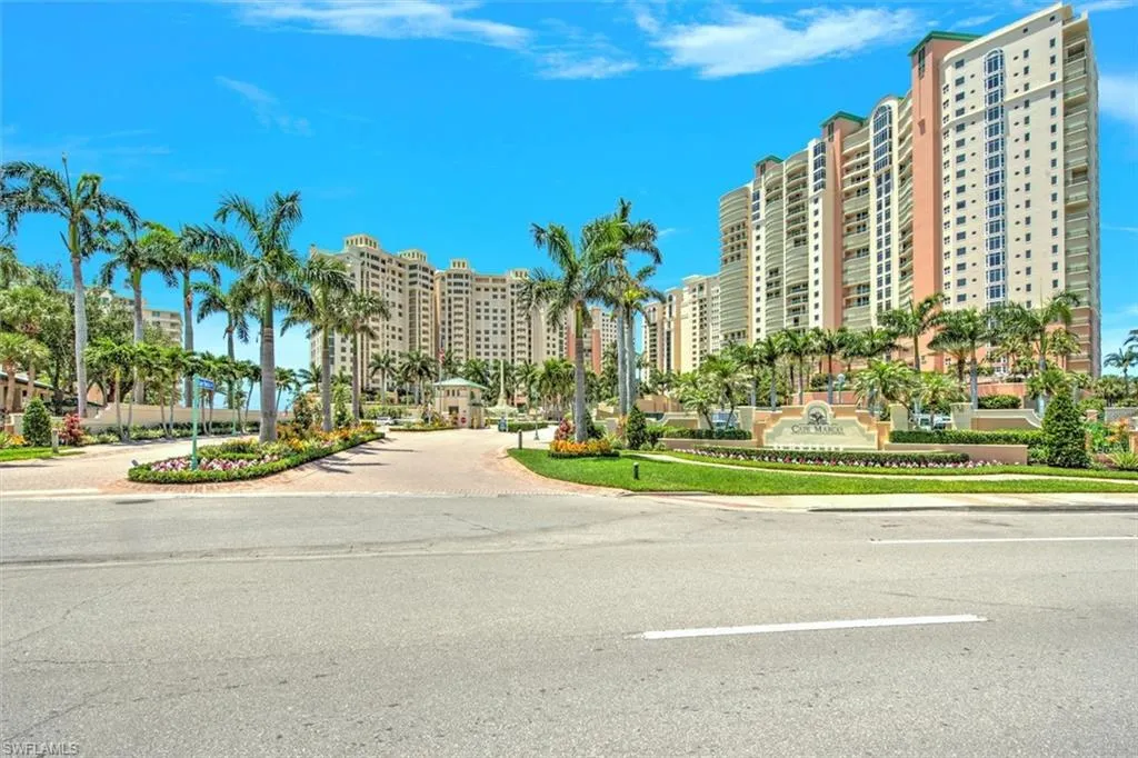 980 Cape Marco DR, Marco Island, FL 34145,225000258