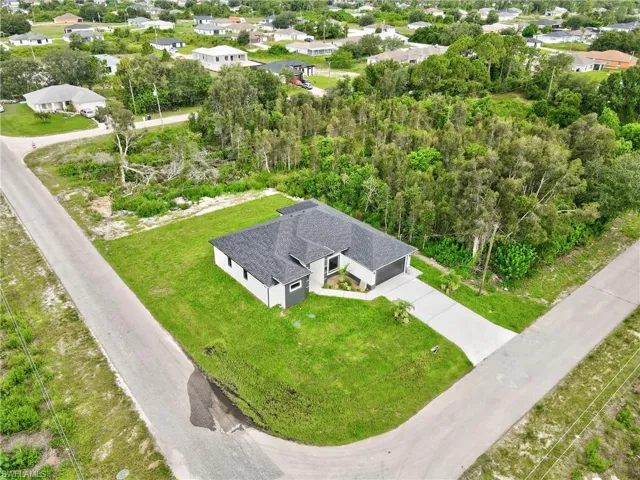 2701 28th St Sw, Lehigh Acres, Florida 33976