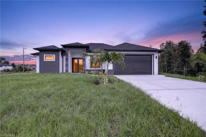 2701 28th St Sw, Lehigh Acres, Florida 33976