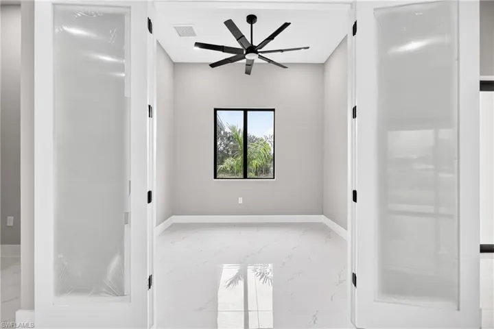 2701 28th St Sw, Lehigh Acres, Florida 33976