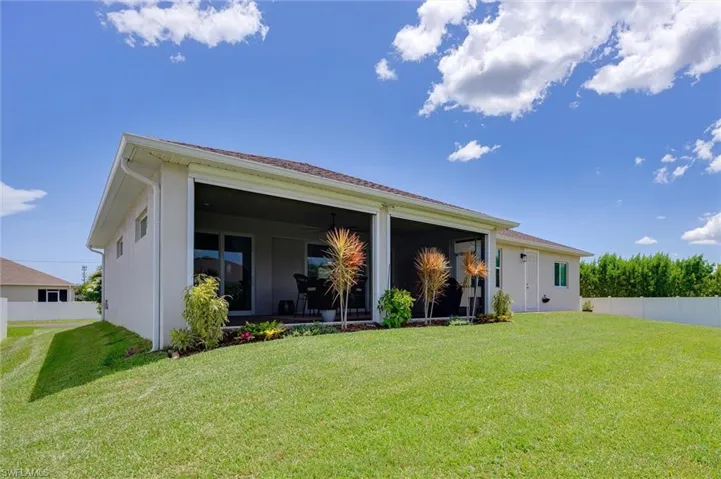 1605 Sw 43rd St, Cape Coral, Florida 33914