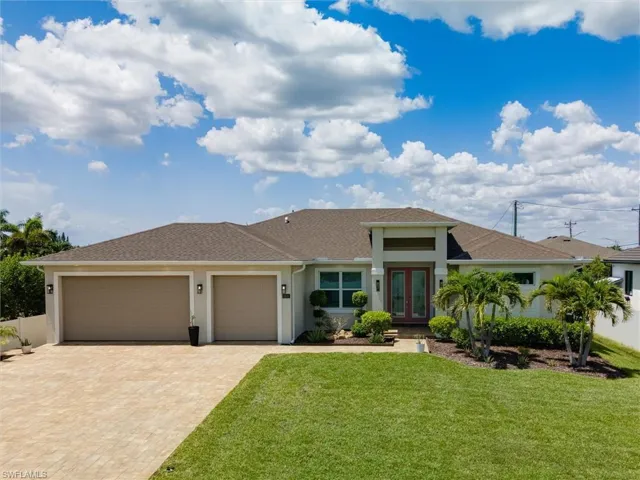 1605 Sw 43rd St, Cape Coral, Florida 33914