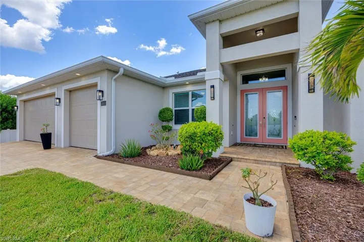 1605 Sw 43rd St, Cape Coral, Florida 33914